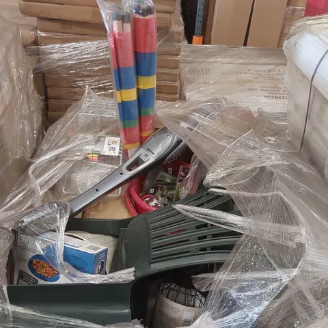 PALLET OF ASSORTED ITEMS INCLUDING: HOOVER, BOARD GAMES, GARDEN CHAIRS ECT