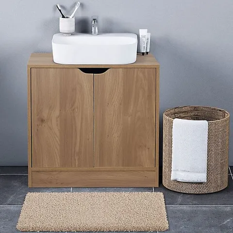 BOXED URBAN LIVING VIK FULL PEDESTAL MELAMINE UNDER-SINK BATHROOM CABINET - OAK (1 BOX)