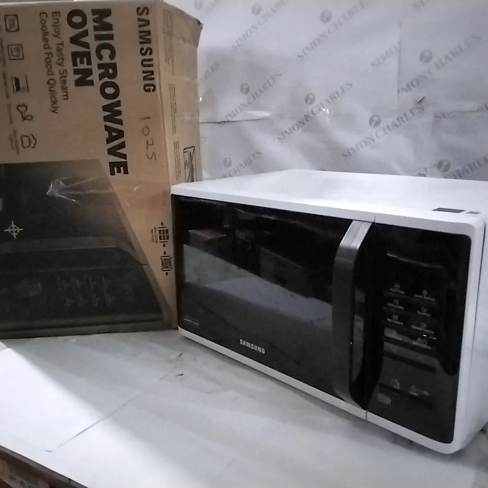 BOXED SAMSUNG MICROWAVE OVEN 