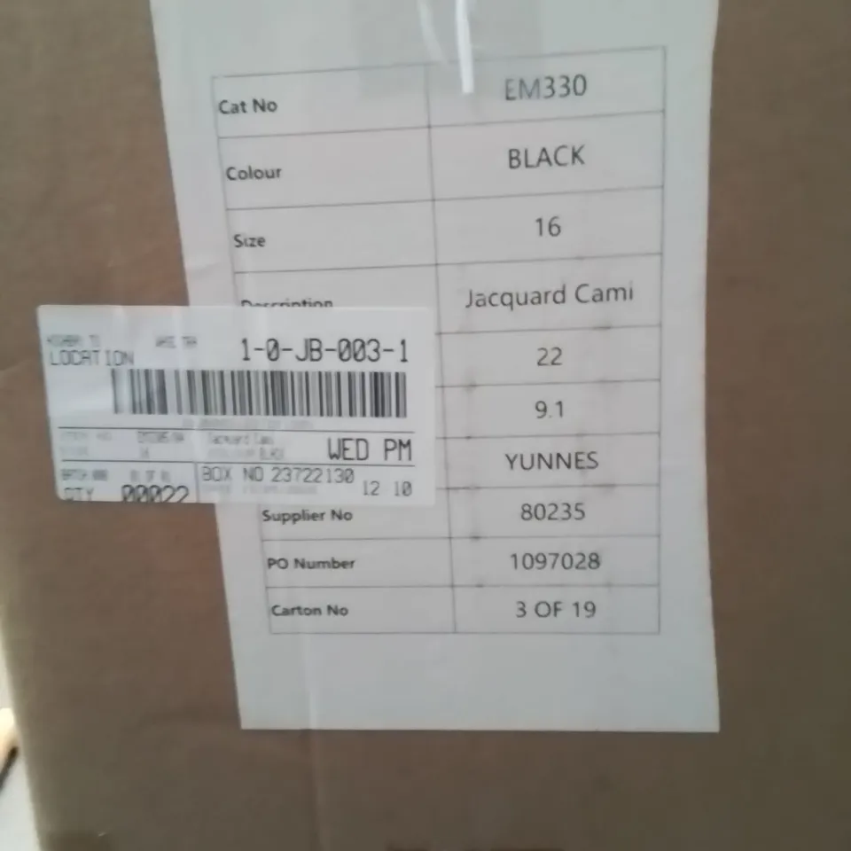 BOXED BRAND NEW APPROXIMATELY 22 SIMPLY BE JACQUARD CAMI TOP BLACK SIZE 16
