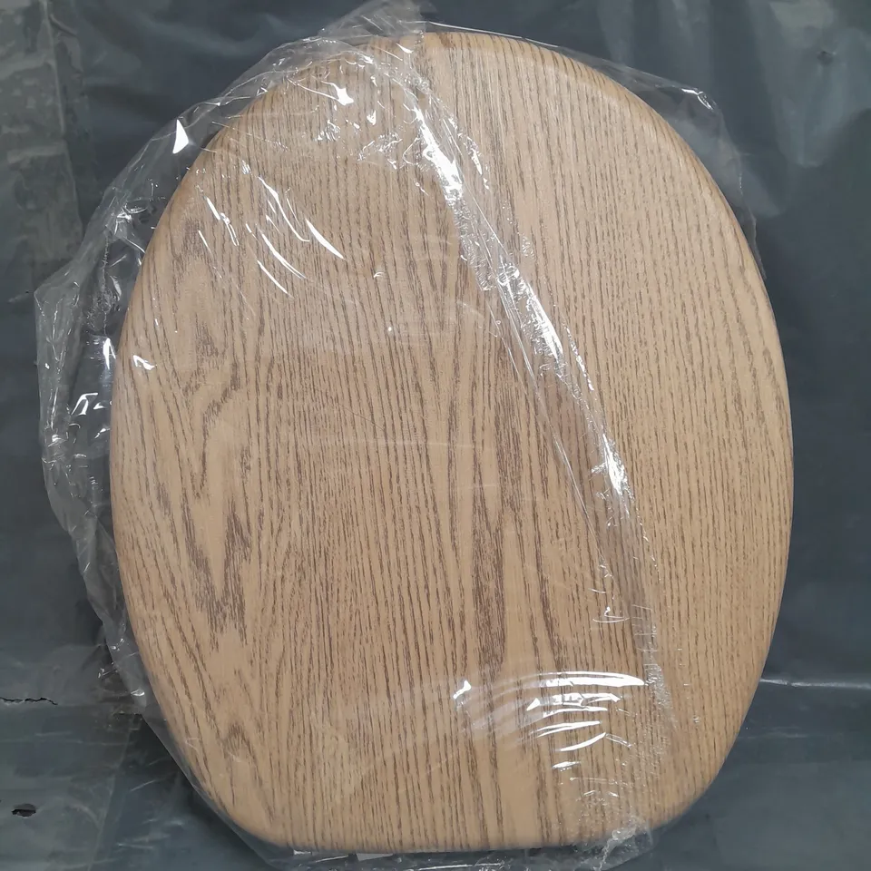 HOME WOOD EFFECT TOILET SEAT 