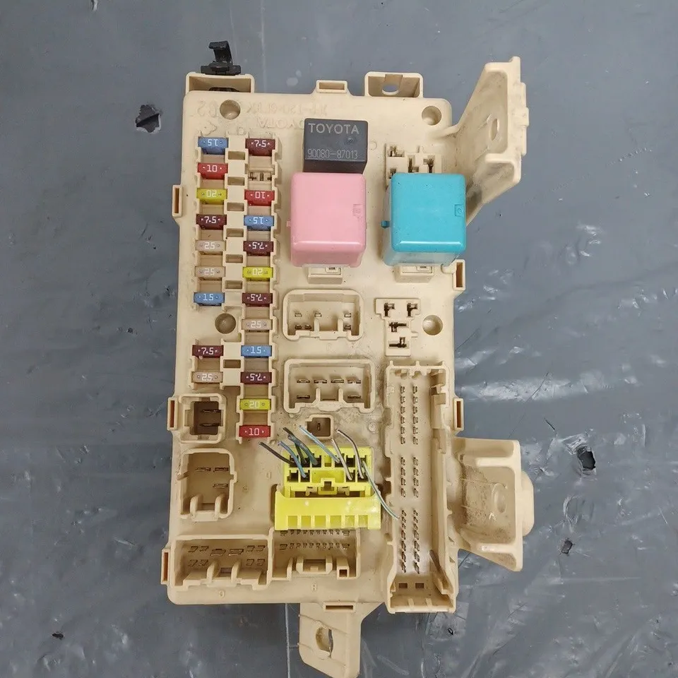 TOYOTA RELAY, INTEGRATION WITH DOOR CONTROL 