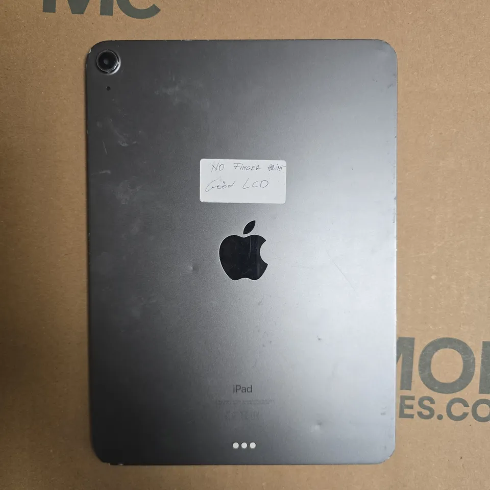 APPLE IPAD TABLET - A2316