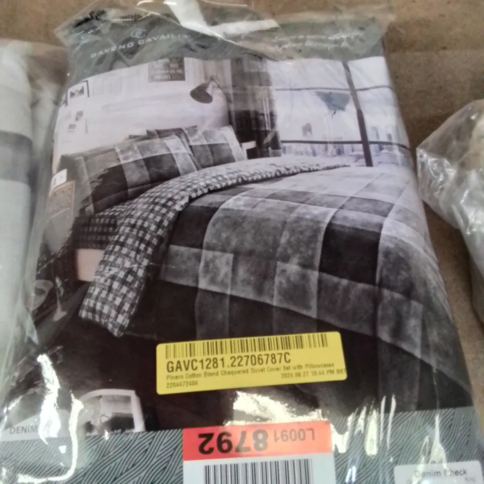 BAGGED PINERO COTTON BLEND CHEQUERED DUVET COVER SET WITH PILLOWCASES 