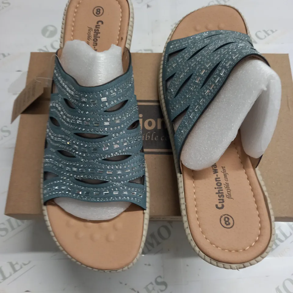 BOXED PAIR OF EMBELLISHED STRAPPY SANDALS IN BLUE - 8