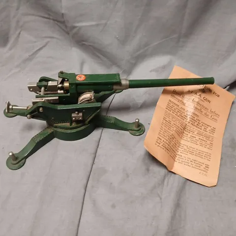 ASTRA VINTAGE 3.7 A.A. GUN – GREEN METAL WITH STAND, WITH INSTRUCTION SHEET (PATENT NO. 492977)