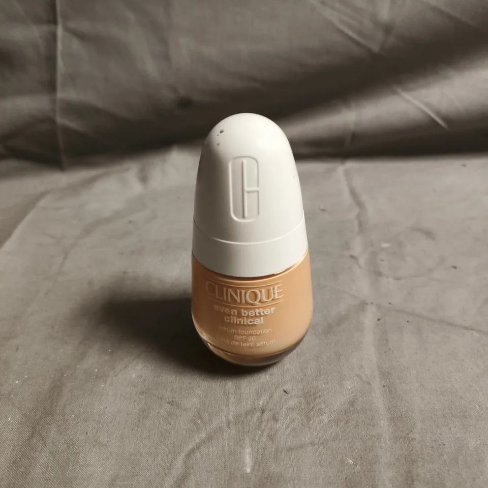 CLINIQUE EVEN BETTER CLINICAL SERUM FOUNDATION SPF 20 - CN 28 IVORY - 30ML