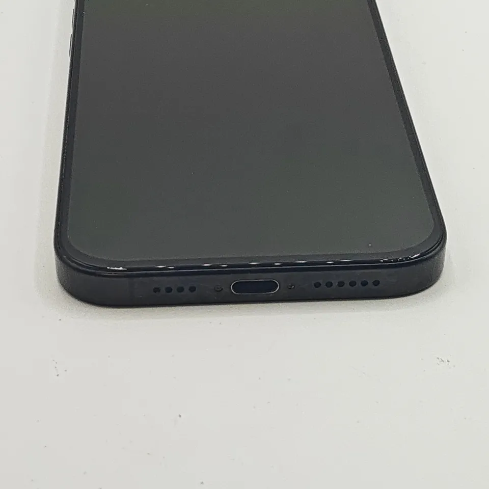 UNBOXED APPLE IPHONE 16 PRO MAX 256GB IN BLACK TITANIUM - A3296
