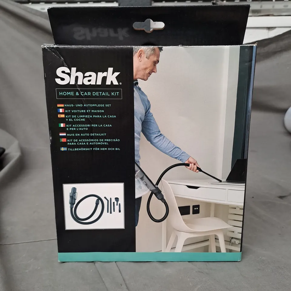 SHARK HOME AND CAR DETAIL KIT