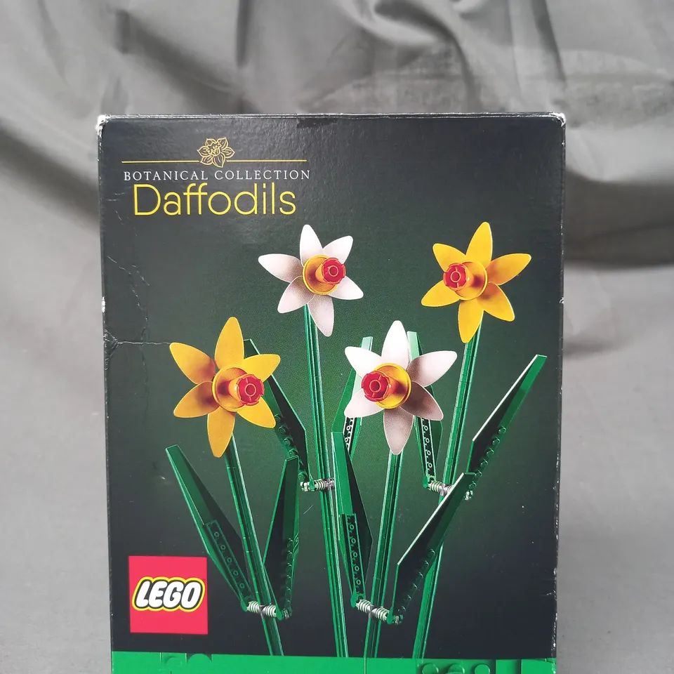 BOXED LEGO BOTANICAL COLLECTION DAFFODILS 40646