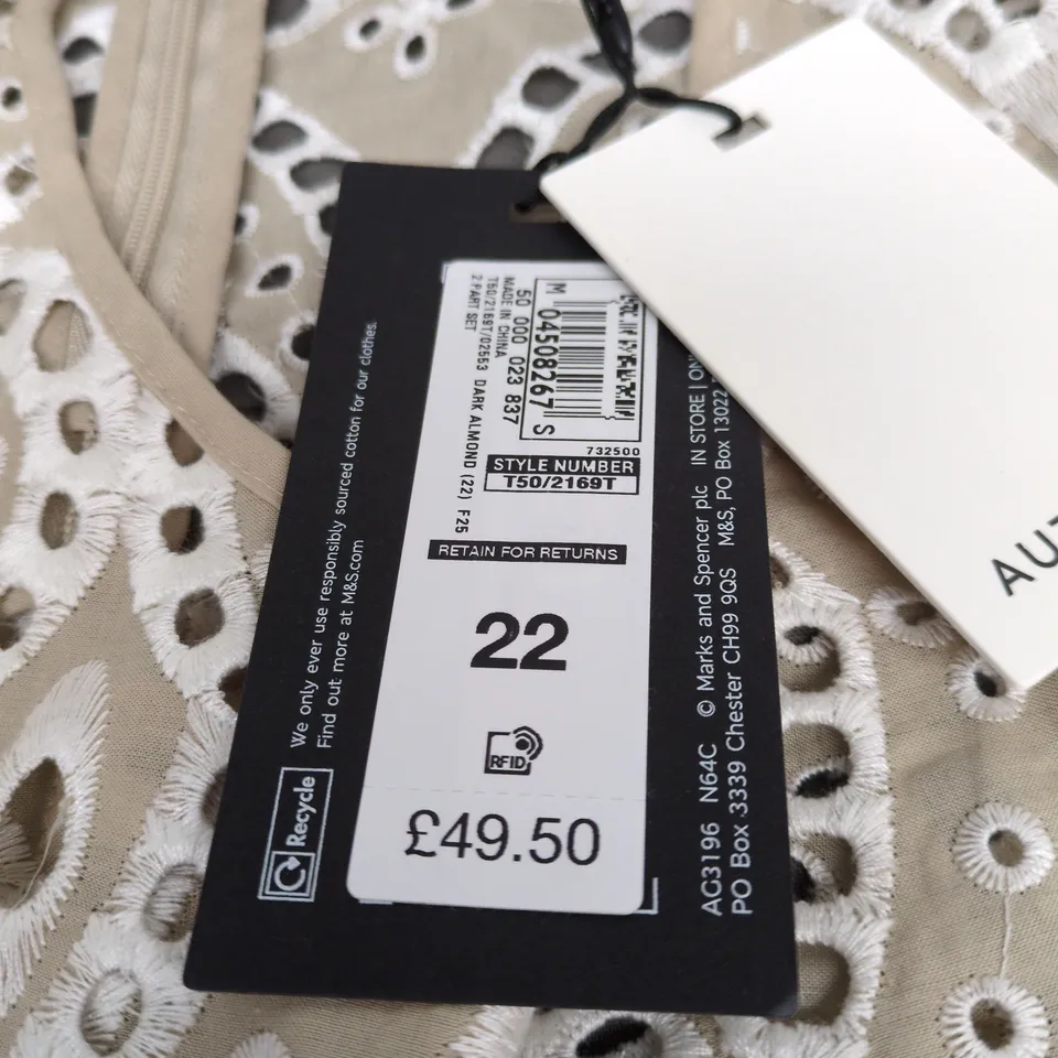 AUTOGRAPH DARK ALMOND TOP, UK SIZE 22