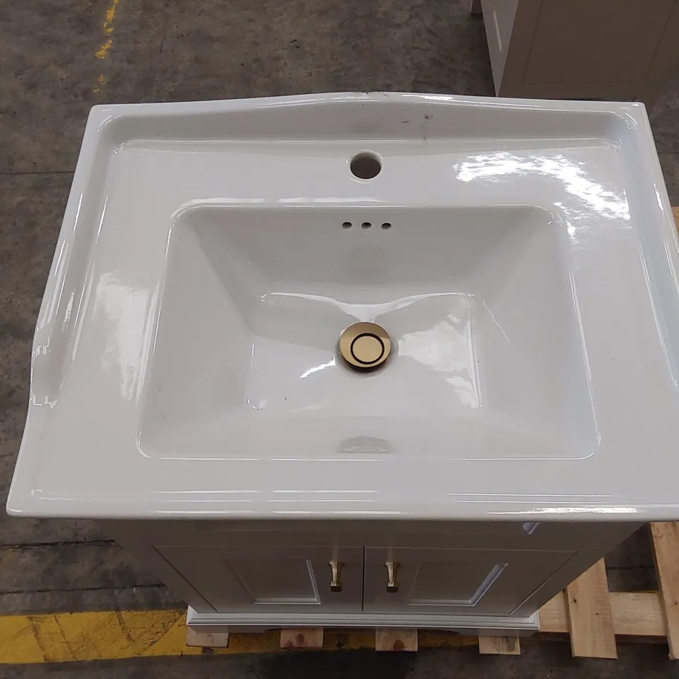 DESIGNER BATHROOM VANITY UNIT WITH BASIN