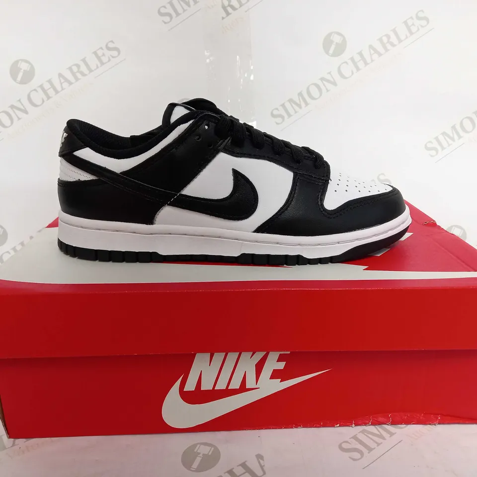 NIKE PANDA DUNK LOWS WOMENS - UK 5.5