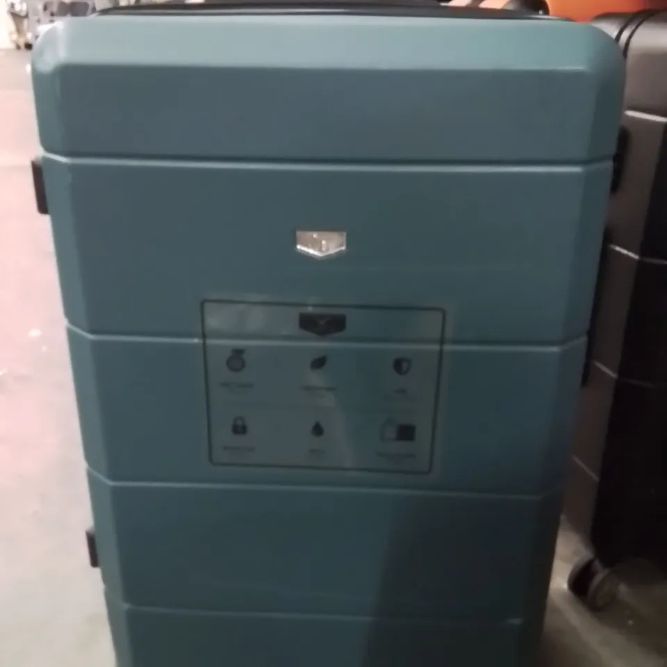 LUGG TRAVEL SUITCASE 