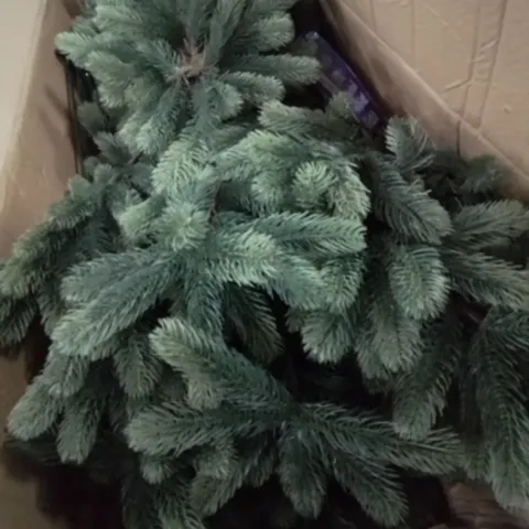 BOXED 210cm GLOLIGHT TREE