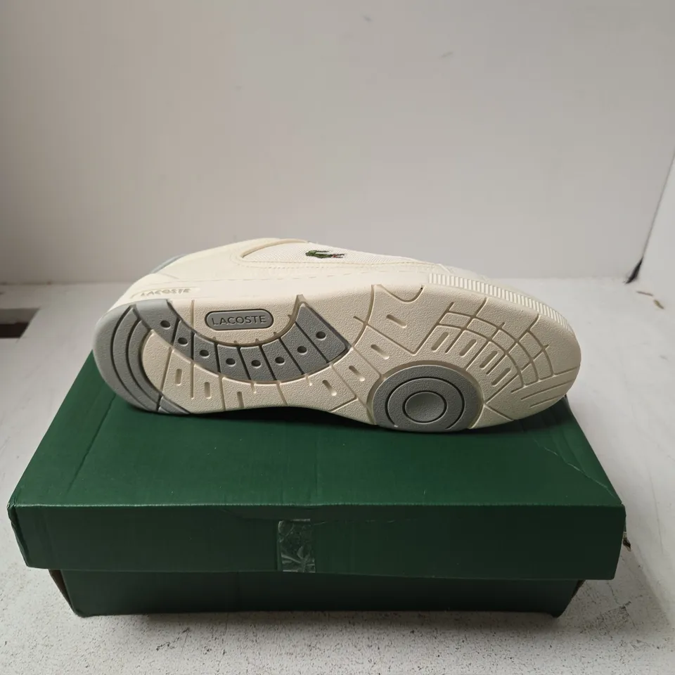 LACOSTE LEATHER SNEAKER – WHITE, UK 8
