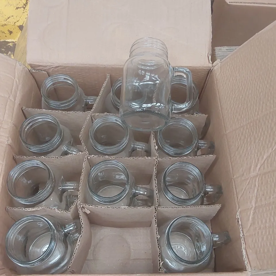 BOX OF APPROXIMATELY 24x BRAND NEW 22OZ TENNESSEE HANDLED GLASS JARS