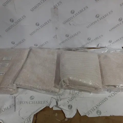 FURNITURE COVER WHITE SET 4 PIECES 