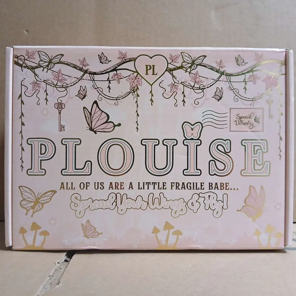 P.LOUISE MYSTERY BOX