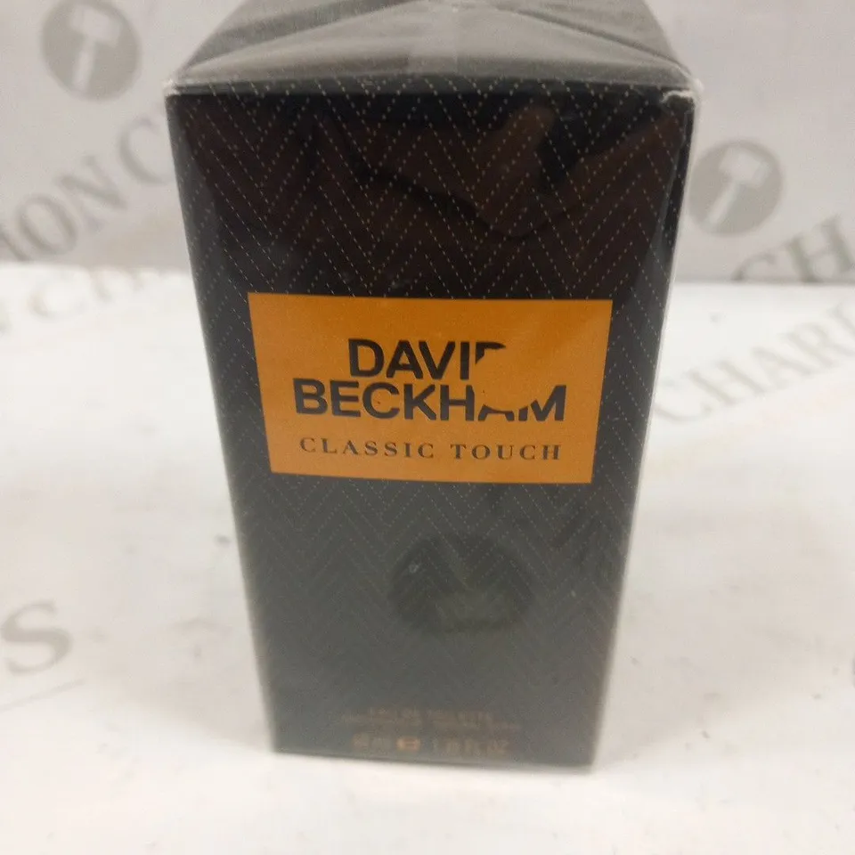 BOXED DAVID BECKHAM CLASSIC TOUCH EAU DE TOILETTE 40ML