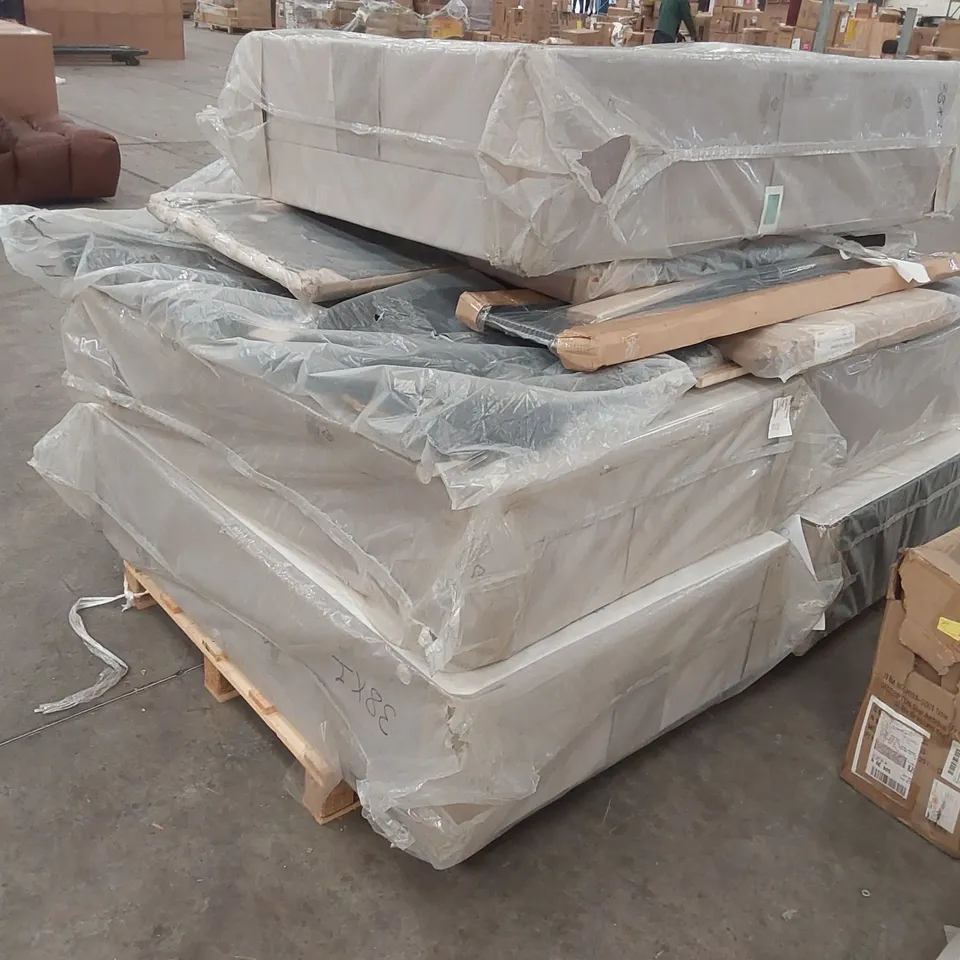PALLET CONTAINING APPROXIMATELY 5 DIVAN BASE PARTS, 3 HEADBOARDS