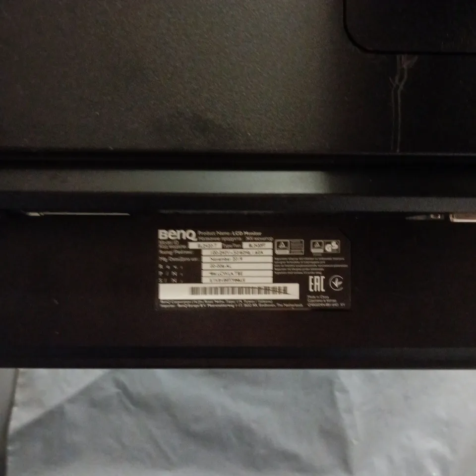 BENQ COMPUTER MONITOR – BLACK 