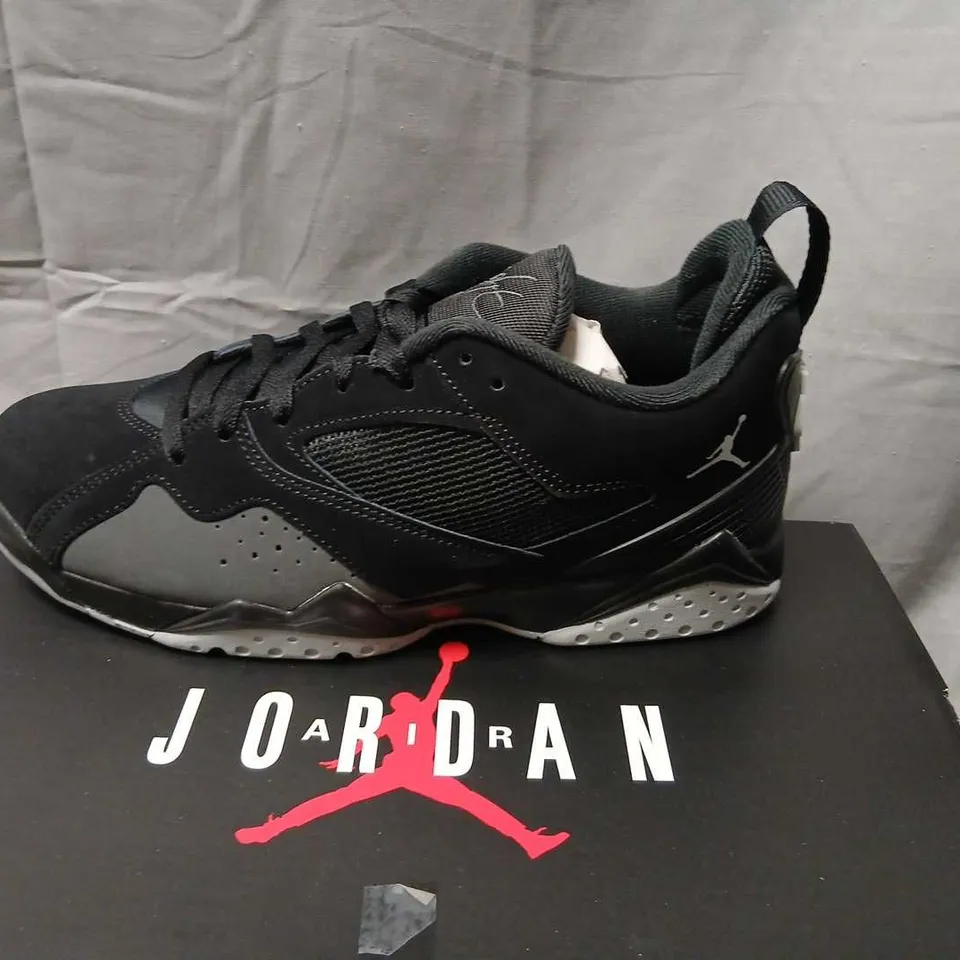 AIR JORDAN MVP 92 SNEAKERS – UK 9 (US 10, EU 44), BLACK/ANTHRACITE