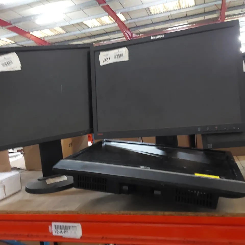 APPROXIMATELY 7 X ASSORTED COMPUTER MONITORS