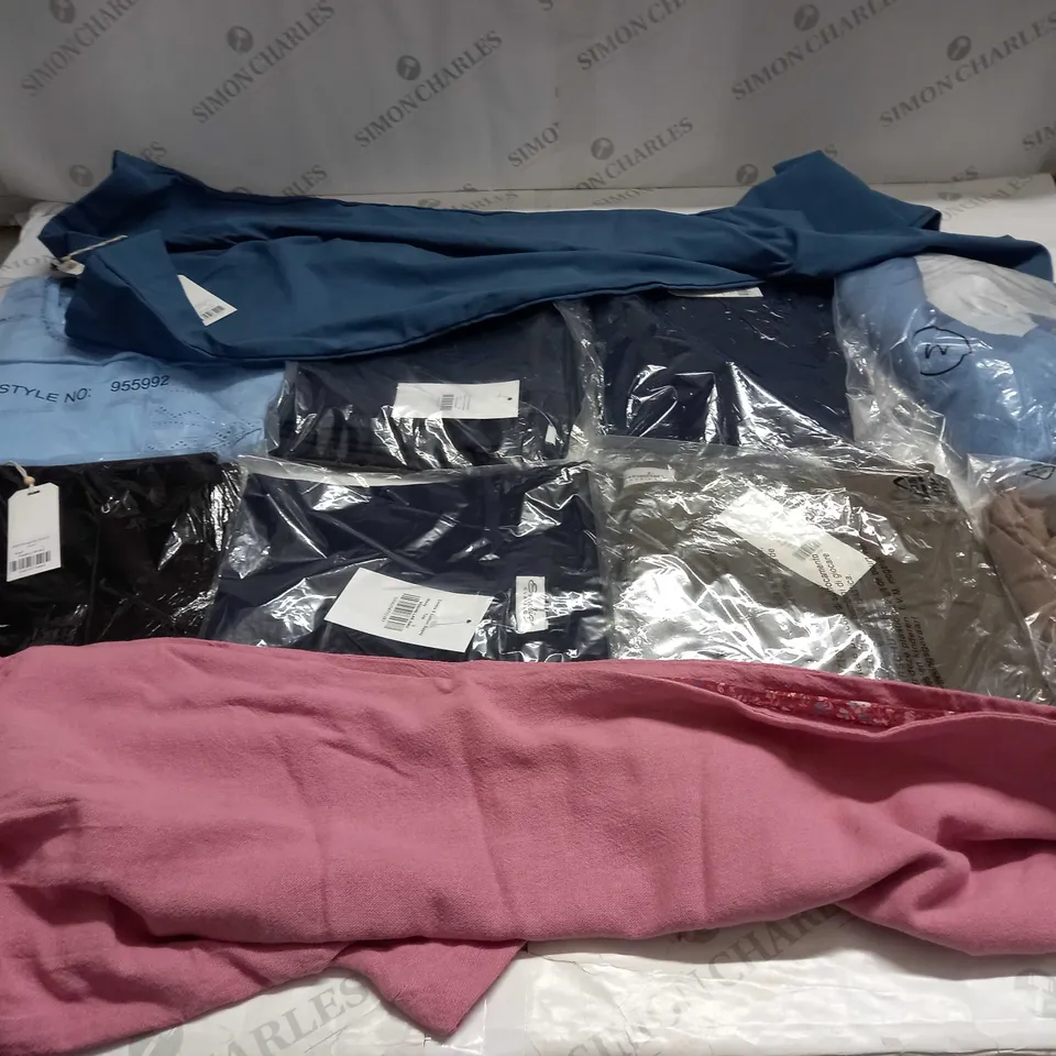BAG OF APPROX 10 ASSORTED CLOTHING ITEMS TO INCLUDE - MAISON DE NIMES - EMELIA