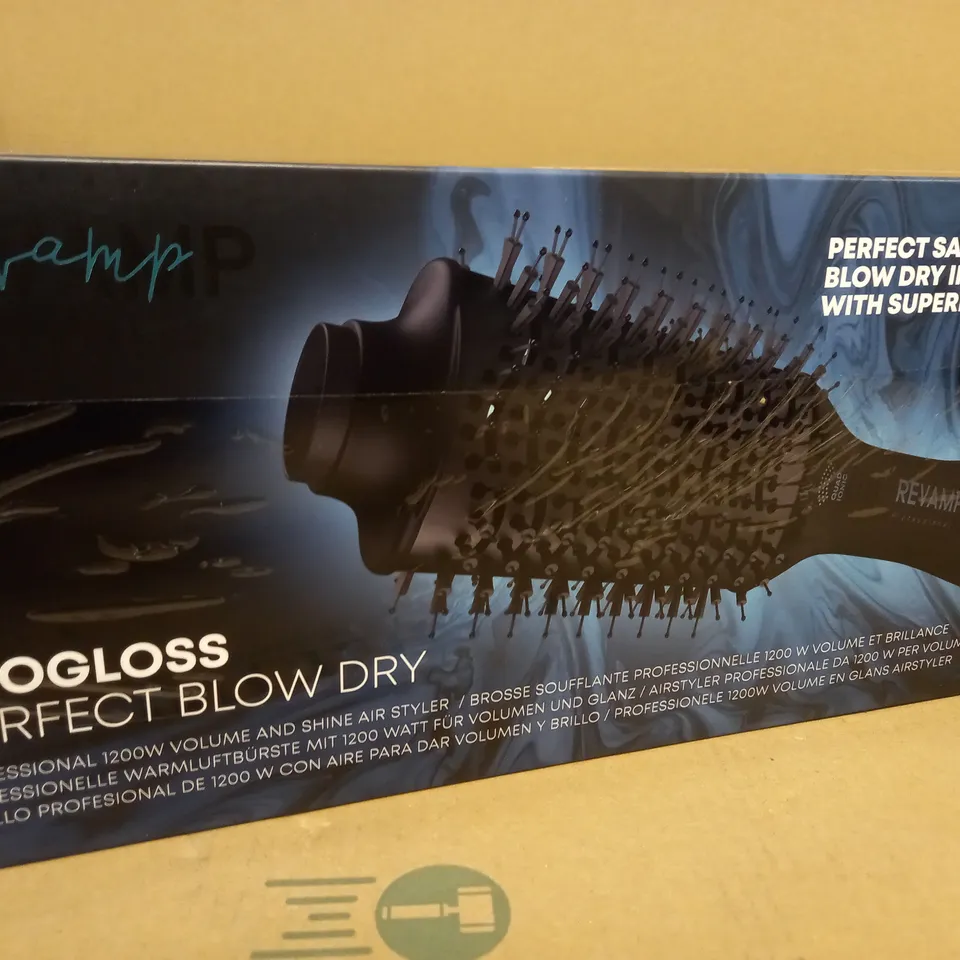 BOXED REVAMP PROGLOSS PERFECT BLOW DRY VOLUME & SHINE AIR STYLER