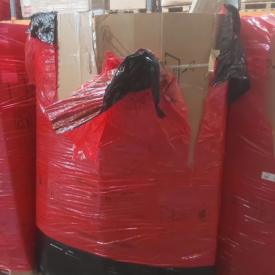 PALLET CONTAINING A LARGE QUANTITY OF ASSORTED ITEMS INCLUDING: INDUCTION HEATER, BABY PLAYPEN, SPIN MOP & BUCKET SYSTEM ECT