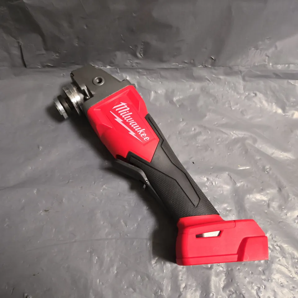 MILWAUKEE ANGLE GRINDER TOOL