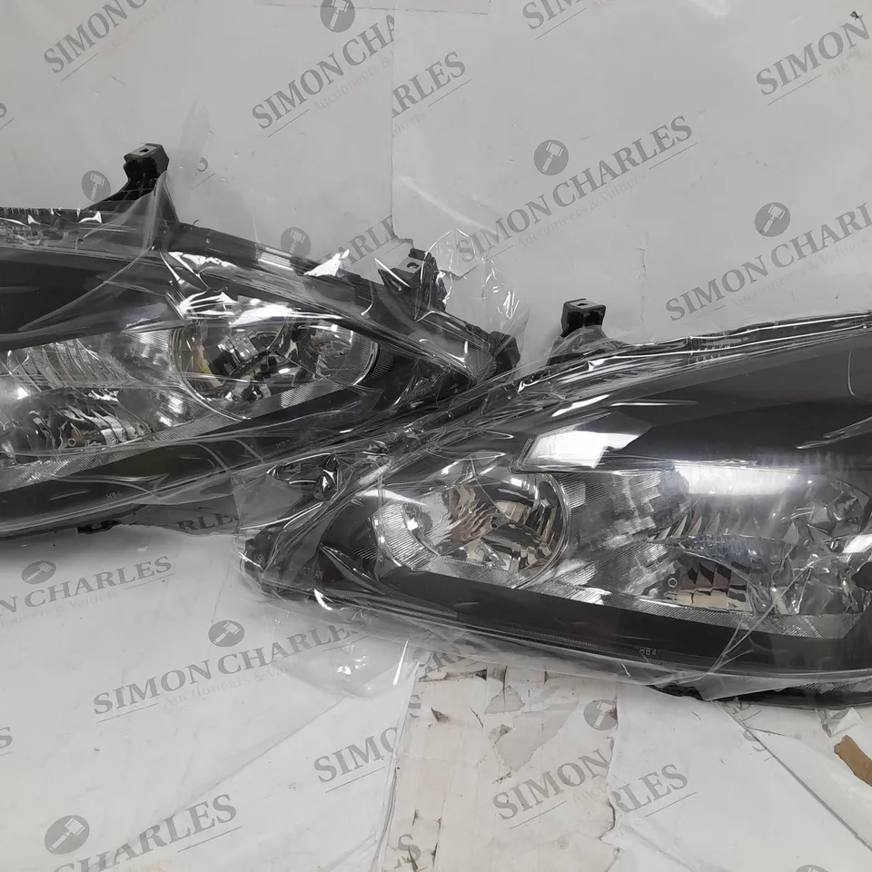 C/NO CAR HEADLIGHTS