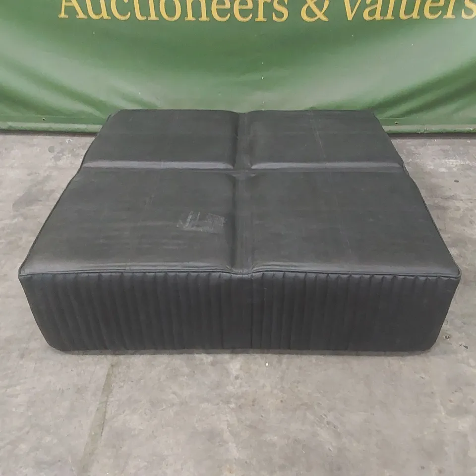 SAVILLE COFFEE TABLE 