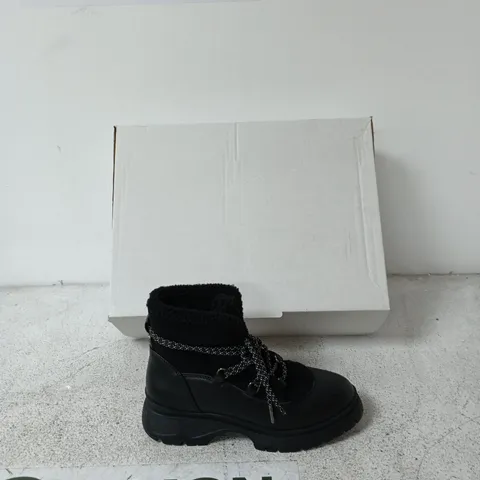 MODA IN PELLE BLACK LEATHER ANKLE BOOTS – WOMEN'S - EUR 39