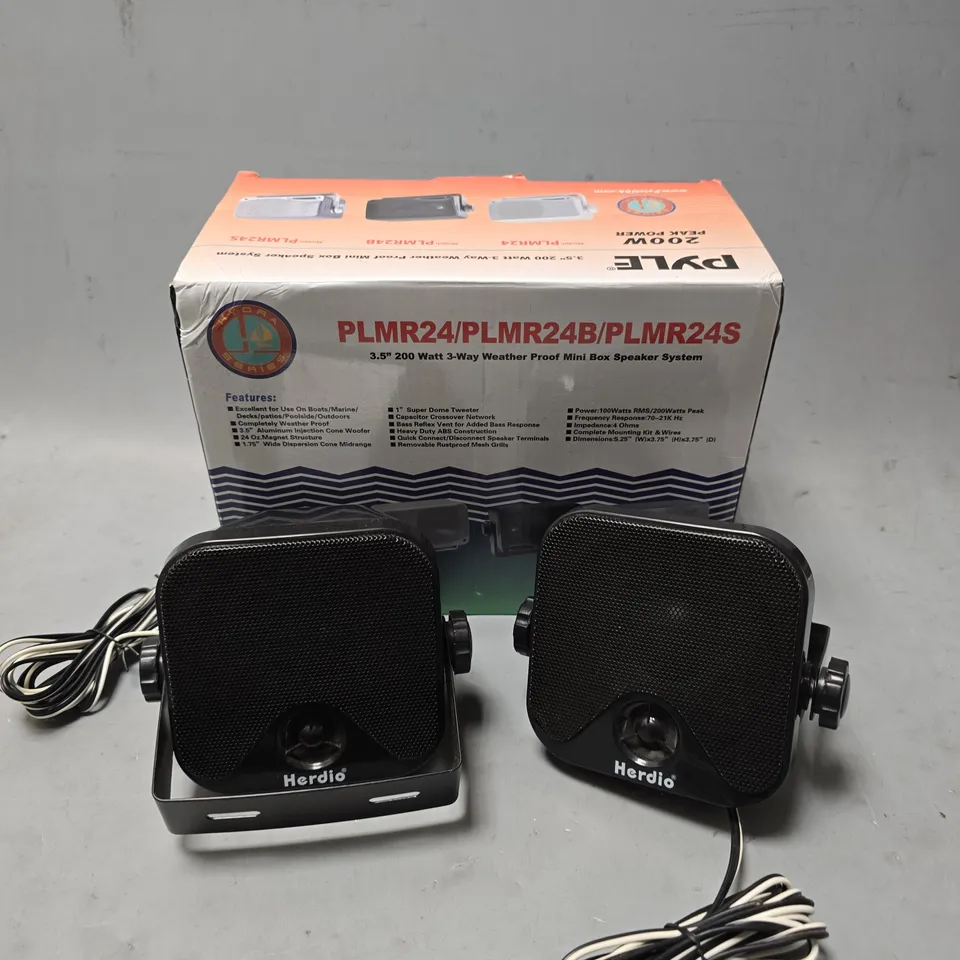 BOXED PYLE 3 WAY WEATHER PROOF MINI BOX SPEAKER