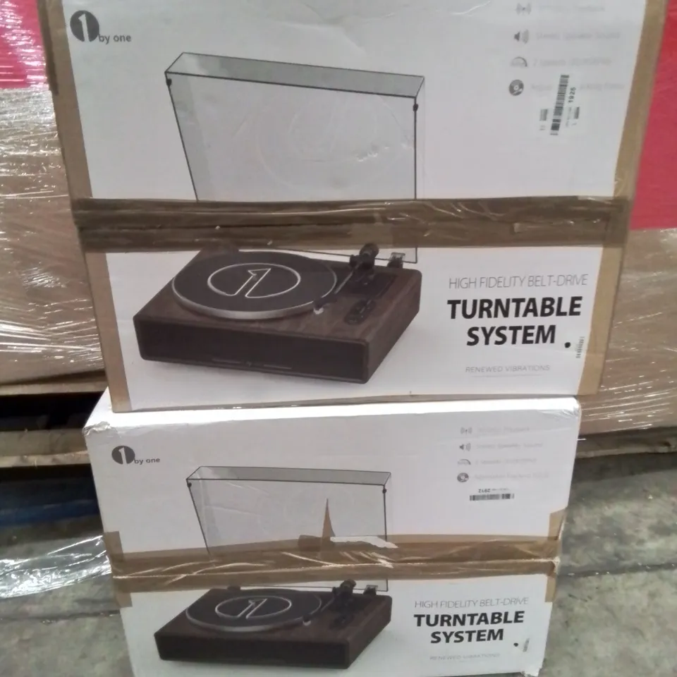 PALLET CONTAINING VARIOUS ITEMS TO INCLUDE X2 TURNTABLE SYSTEMS CHAIRS, HOUSEHOLD ITEMS ETC.