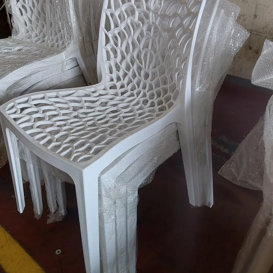 SET OF 4 BRAND NEW DESIGNER HARDENED PLASTIC GARDEN WEB CHAIRS - WHITE