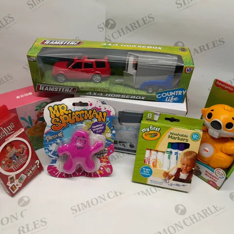 APPROXIMATELY 26 ASSORTED TOYS AND ACCESSORIES TO INCLUDE;