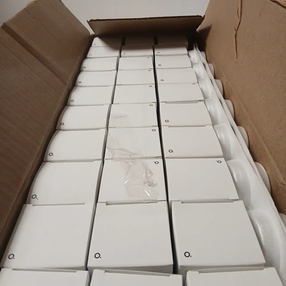 BOX OF APPROXIMATELY 60 X THE ORDINARY 100% NIACINAMIDE POWDER – 20 G