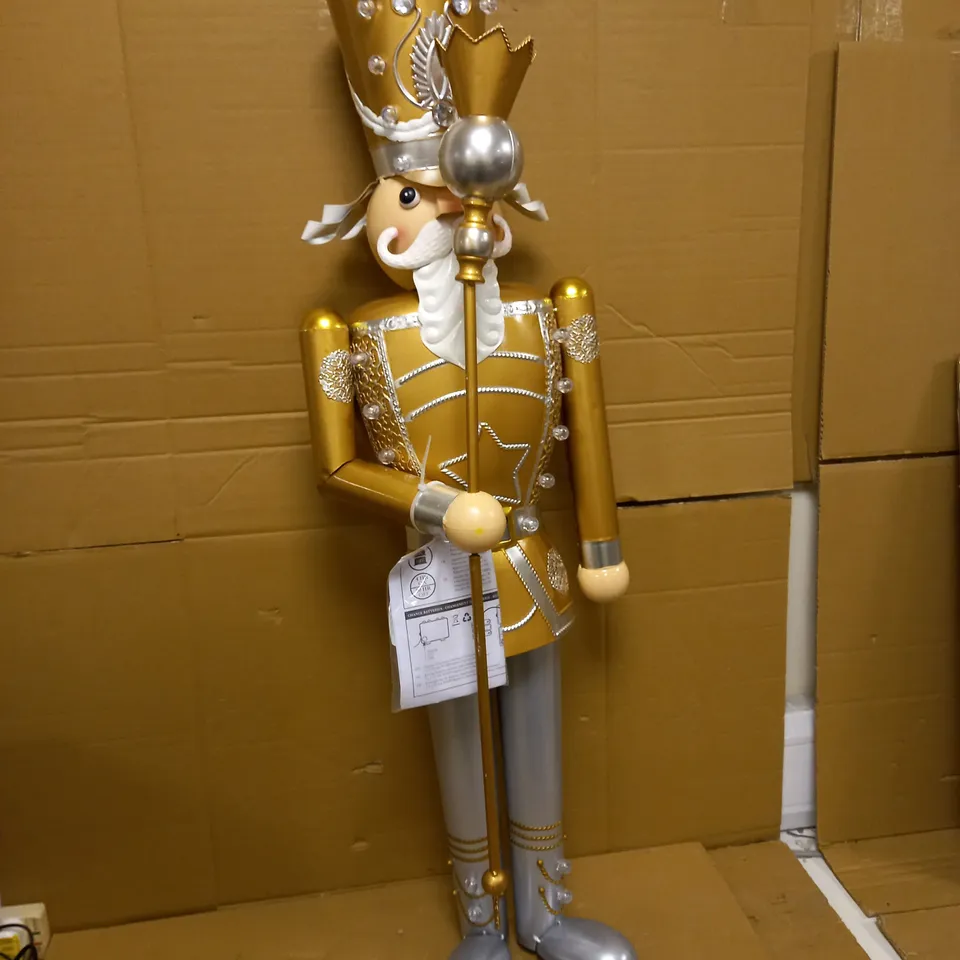 INLIT GIANT NUTCRACKER - COLLECTION ONLY 