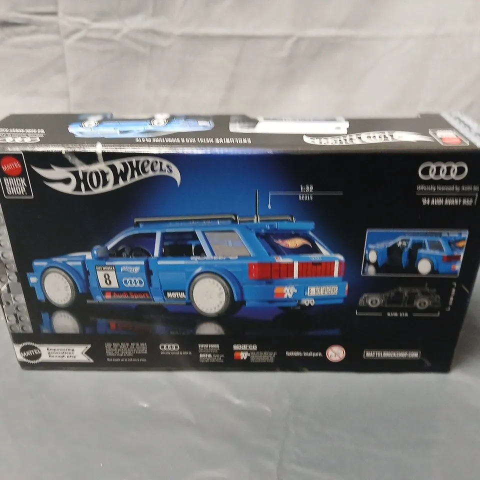 HOT WHEELS BUILD & CUSTOMIZE AUDI RS2 AVANT – BLUE (1994)