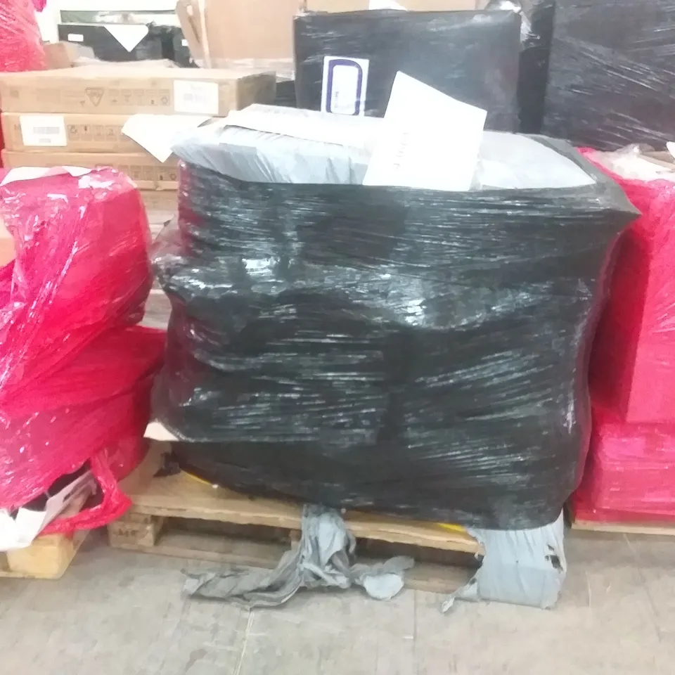 PALLET OF 30 HOZELOCK TRICOFLEX ULTRAFLEX 50M HOSES