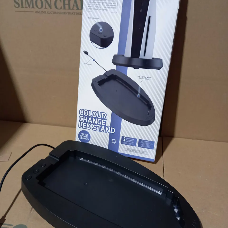 COLOUR CHANGING LED STAND FOR PLAYSTATION 5 CONSOLES