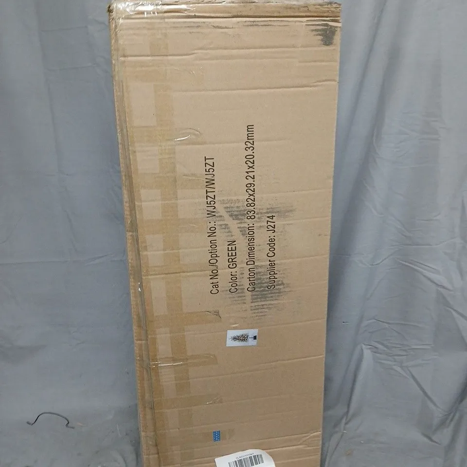 BOXED 5FT SNOWY PORCH CHRISTMAS TREE