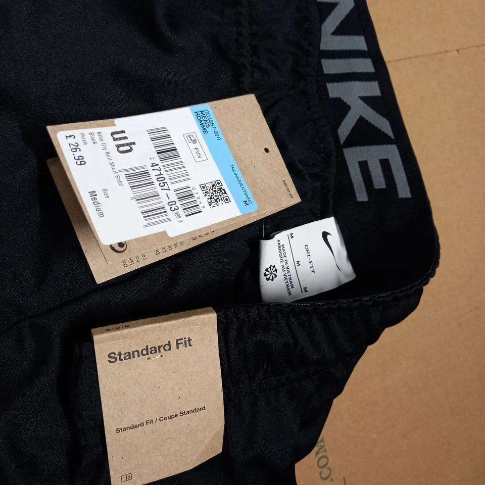 NIKE DRI-FIT BLACK SHORTS - M