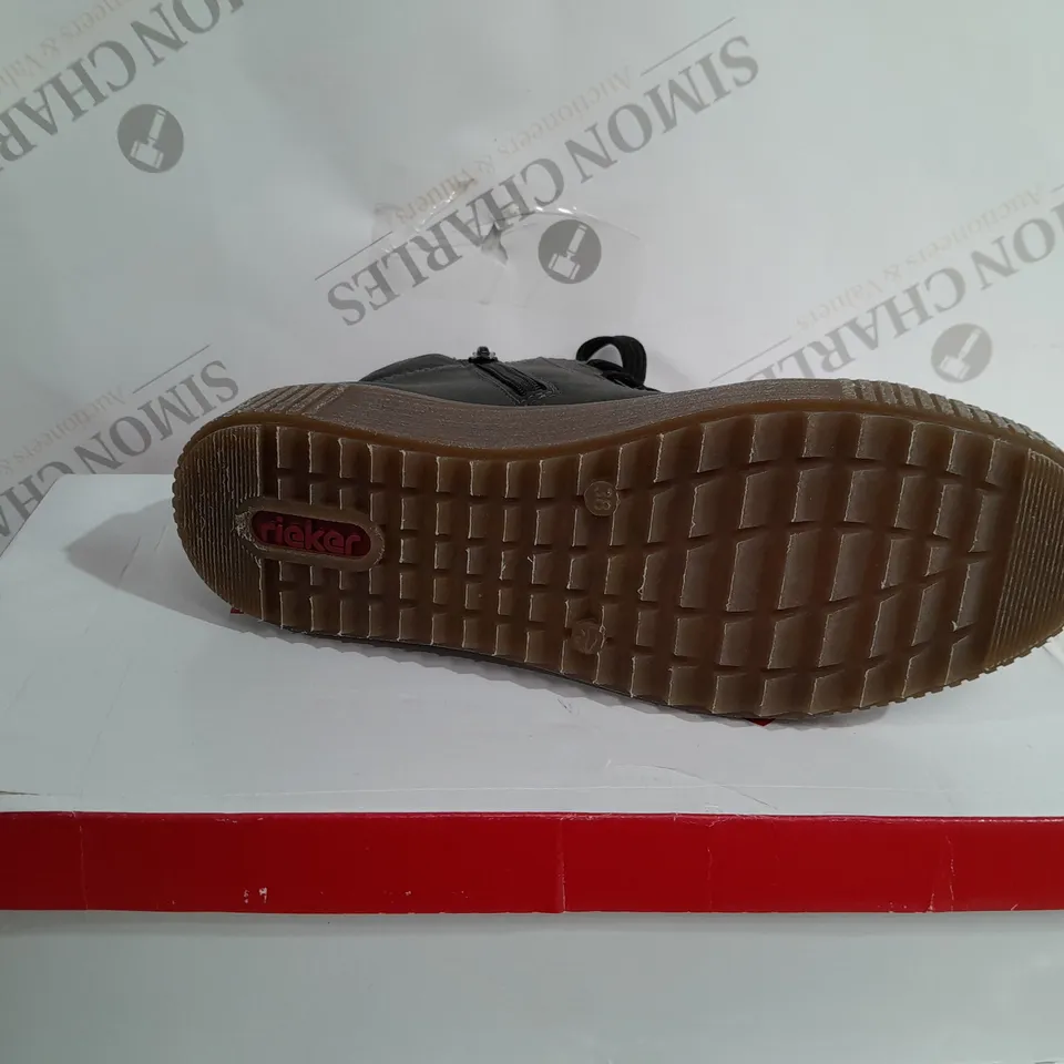 BOXED RIEKER HI TOP CUFFED TRAINERS, KHAKI - SIZE 5