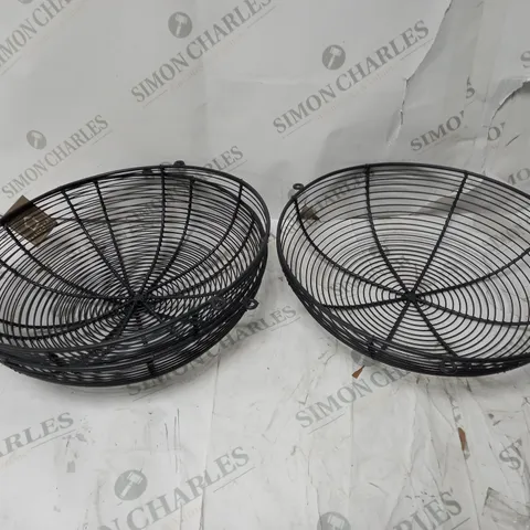 ATHEZZA FORNA 3-TIER IRON FRUIT BASKET IN GREY