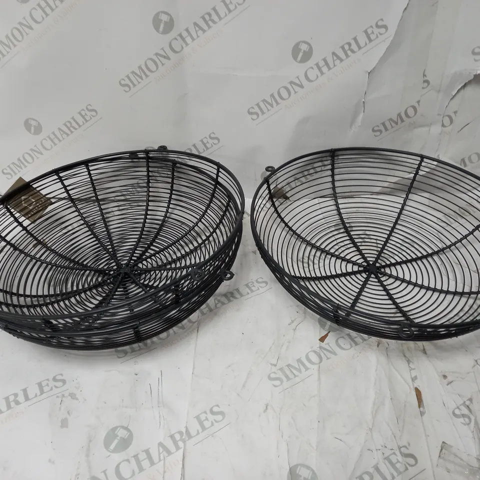 ATHEZZA FORNA 3-TIER IRON FRUIT BASKET IN GREY