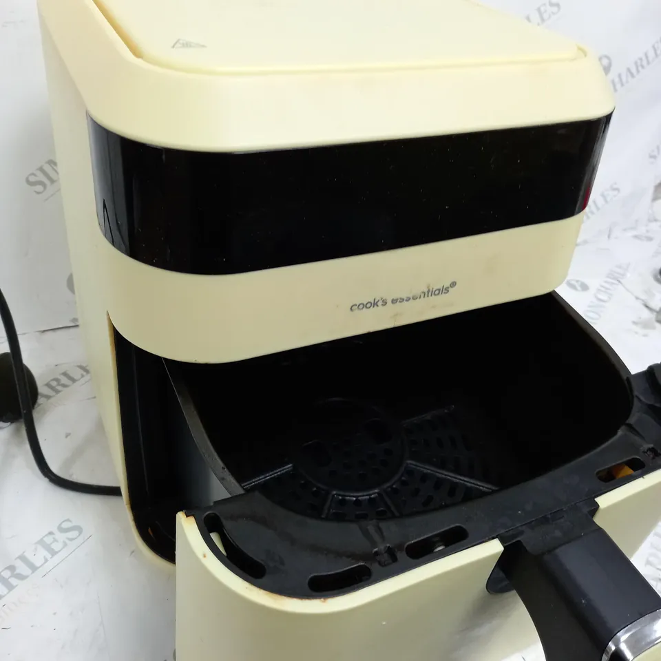 BOXED COOKS ESSENTIALS 5.8L AIR FRYER IN CREAM